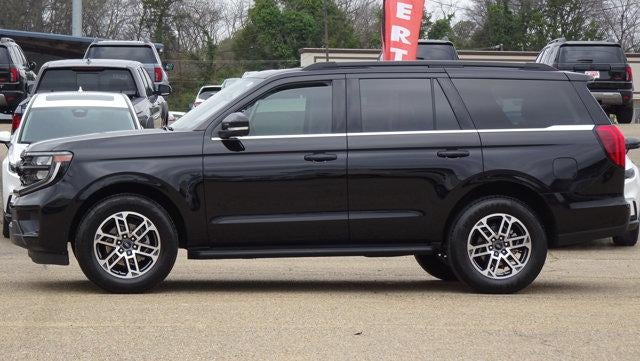2025 Ford Expedition Active in Black — front three-quarter view