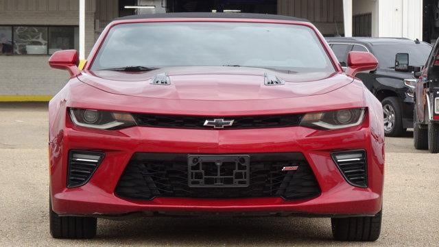 2017 Chevrolet Camaro — detail view