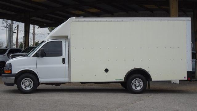 2022 Chevrolet Express Cutaway 3500