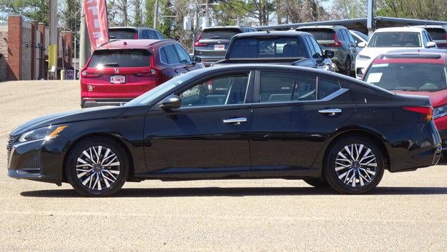 2025 Nissan Altima SV in Black — front three-quarter view