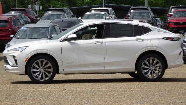 2026 Buick Envista Avenir in White Frost Tricoat — front three-quarter view